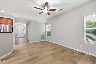 476 Panorama View Loop, Cary, NC 27519 - Photo 5