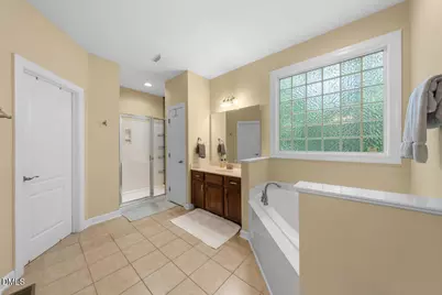 605 N Scotswood Boulevard, Hillsborough, NC 27278 - Photo 25