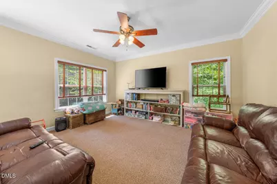 605 N Scotswood Boulevard, Hillsborough, NC 27278 - Photo 35