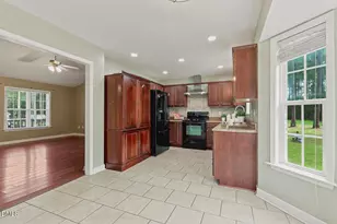181 Jon Dr, Smithfield, NC 27577 - Photo 5