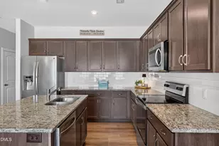438 Leighann Ridge Ln, Rolesville, NC 27571 - Photo 3
