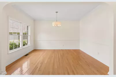 119 Holmhurst Court, Cary, NC 27519 - Photo 7