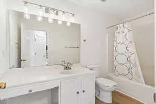 119 Holmhurst Ct, Cary, NC 27519 - Photo 23
