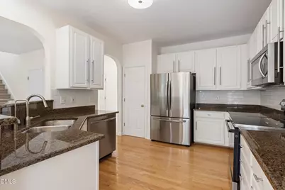 119 Holmhurst Court, Cary, NC 27519 - Photo 15