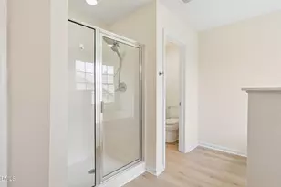 119 Holmhurst Ct, Cary, NC 27519 - Photo 29