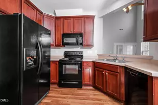 3213 Whispernut Ln, Zebulon, NC 27597 - Photo 5