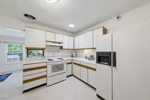 306 Plainview Ave, Raleigh, NC 27604 - Photo 7