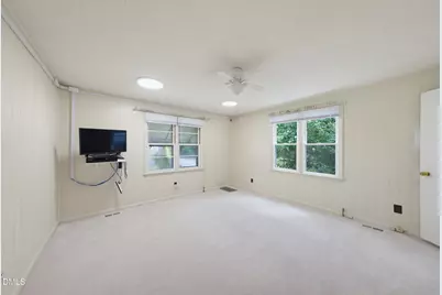 306 Plainview Avenue, Raleigh, NC 27604 - Photo 23