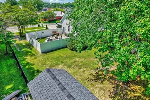 402 N Main St, Four Oaks, NC 27524 - Photo 33