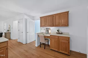 505 Heathridge Ln, Cary, NC 27513 - Photo 25