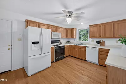 505 Heathridge Lane, Cary, NC 27513 - Photo 27