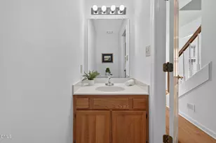 505 Heathridge Ln, Cary, NC 27513 - Photo 31