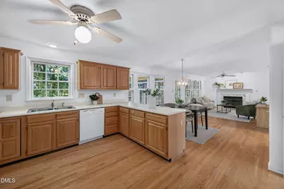 505 Heathridge Lane, Cary, NC 27513 - Photo 27