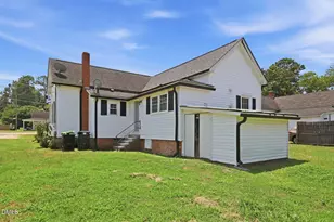 204 E H St, Erwin, NC 28339 - Photo 33