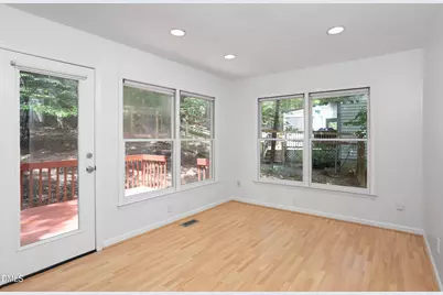 211 Oxford Hills Drive, Chapel Hill, NC 27514 - Photo 11