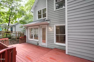211 Oxford Hills Dr, Chapel Hill, NC 27514 - Photo 37