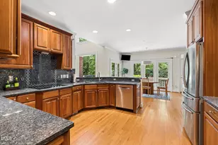 8505 Davishire Dr, Raleigh, NC 27615 - Photo 15