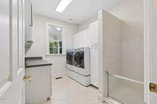 8505 Davishire Dr, Raleigh, NC 27615 - Photo 17