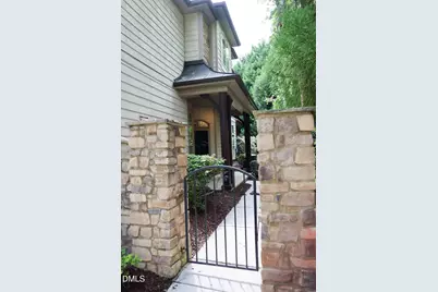 333 Sunstone Drive, Cary, NC 27519 - Photo 3