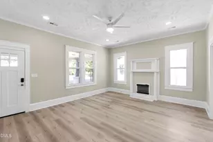 220 Beaman St, Clinton, NC 28328 - Photo 7