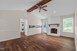 8109 Round Oak Rd, Raleigh, NC 27616 - Photo 7