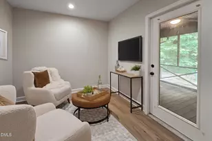 9021 Collins Creek Dr, Chapel Hill, NC 27516 - Photo 15