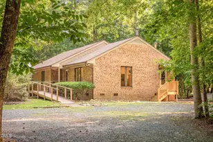 9021 Collins Creek Dr, Chapel Hill, NC 27516 - Photo 1