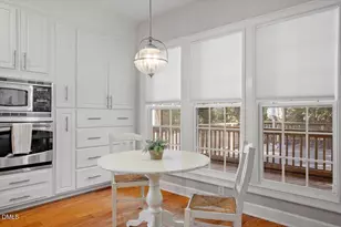 902 Ravendale Pl, Cary, NC 27513 - Photo 19
