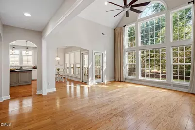 902 Ravendale Place, Cary, NC 27513 - Photo 3