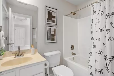 902 Ravendale Place, Cary, NC 27513 - Photo 33