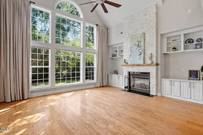 902 Ravendale Place, Cary, NC 27513 - Photo 5