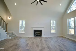 253 Sandy Point Dr, Manson, NC 27553 - Photo 5