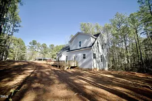 253 Sandy Point Dr, Manson, NC 27553 - Photo 3