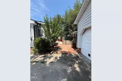 107 Central Avenue, Siler City, NC 27344 - Photo 15