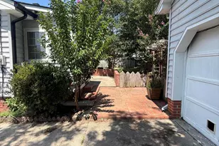 107 Central Ave, Siler City, NC 27344 - Photo 15