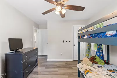 1002 E Maplewood Drive, Benson, NC 27504 - Photo 27