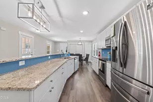 1002 E Maplewood Dr, Benson, NC 27504 - Photo 13