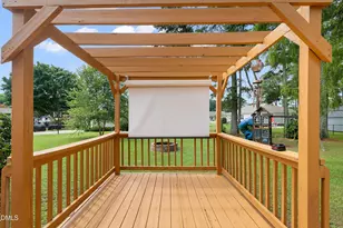 1002 E Maplewood Dr, Benson, NC 27504 - Photo 47