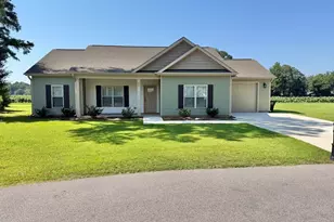 404 S Eastwood Dr, Benson, NC 27504 - Photo 1