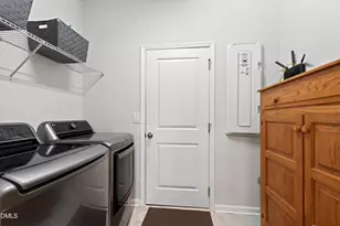 1005 Sweet Cream Ct, Durham, NC 27703 - Photo 33