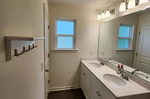 3000 Spline Cir, Raleigh, NC 27610 - Photo 5