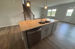3230 Pelican Ln, Durham, NC 27703 - Photo 3