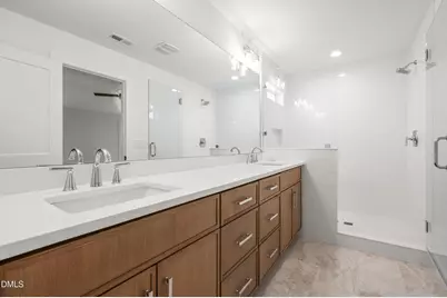 724 1/2 Powell Drive, Raleigh, NC 27606 - Photo 17