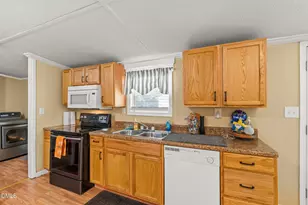5133 Lewis Brown Rd, Bennett, NC 27208 - Photo 11
