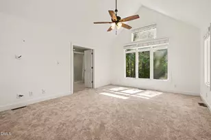 1021 Reaves Dr, Chapel Hill, NC 27516 - Photo 25