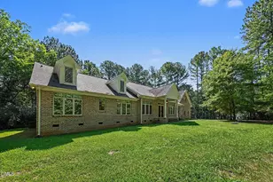 1021 Reaves Dr, Chapel Hill, NC 27516 - Photo 41