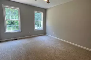 105 Bryant Dr, Smithfield, NC 27577 - Photo 9