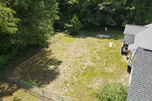 105 Bryant Dr, Smithfield, NC 27577 - Photo 3