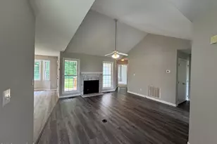 105 Bryant Dr, Smithfield, NC 27577 - Photo 7