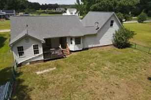 105 Bryant Dr, Smithfield, NC 27577 - Photo 5